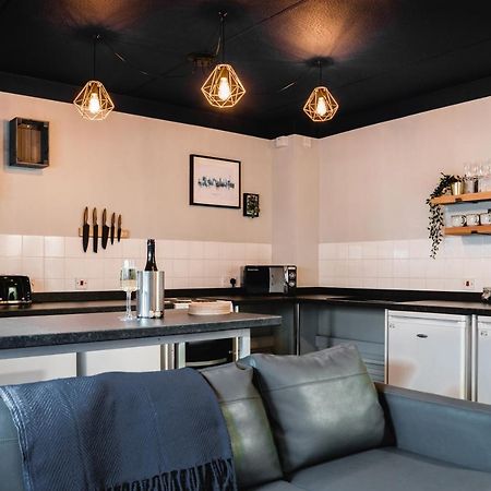 The Venue Serviced Apartments Huddersfield Eksteriør bilde