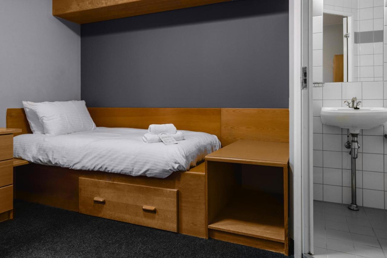 The Venue Serviced Apartments Huddersfield Eksteriør bilde
