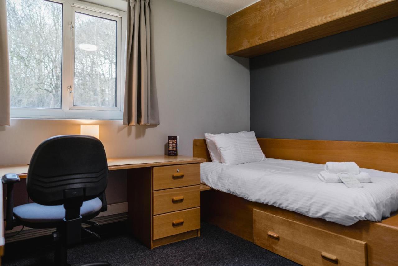 The Venue Serviced Apartments Huddersfield Eksteriør bilde
