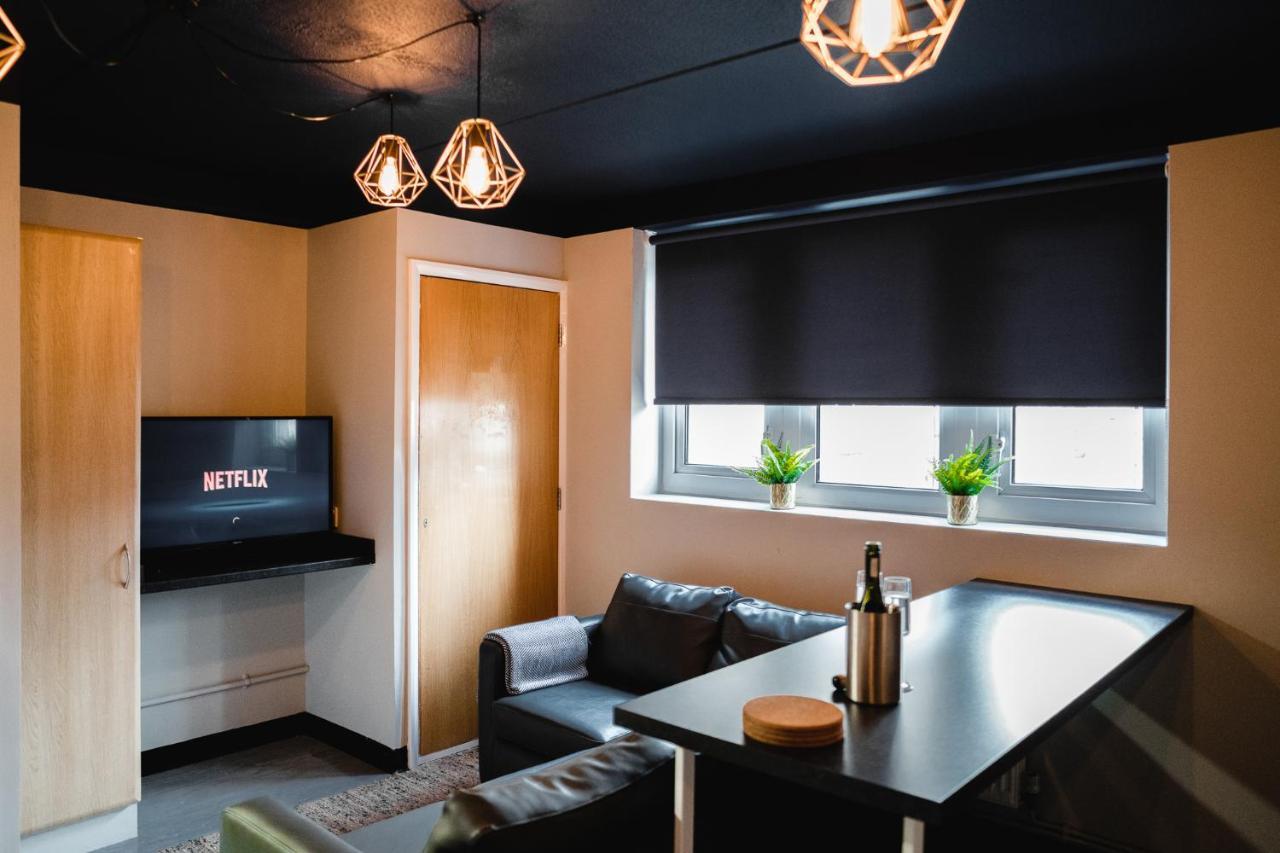 The Venue Serviced Apartments Huddersfield Eksteriør bilde